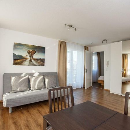 Outlet-Apartment Metzingen Metzingen  Exterior photo