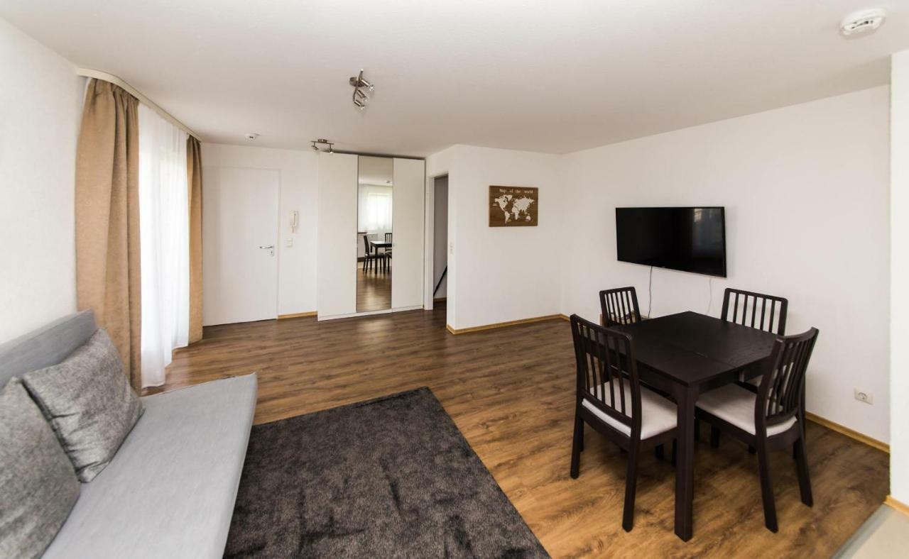 Outlet-Apartment Metzingen Metzingen  Exterior photo